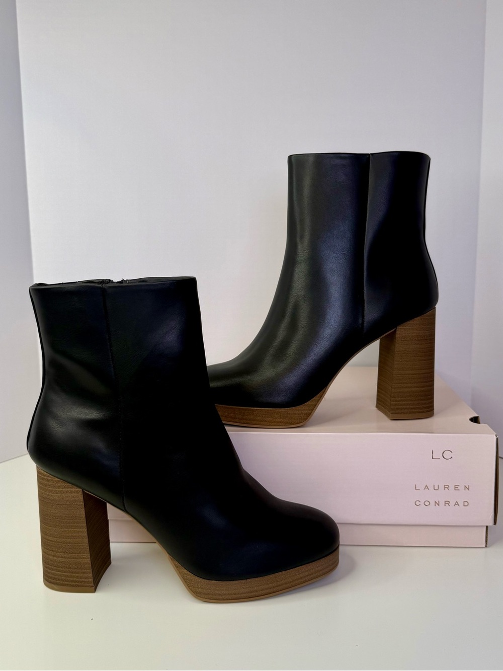 LC Lauren Conrad Halima Women's Stacked Heel Boots Onyx Black Womens Size 10 NIB